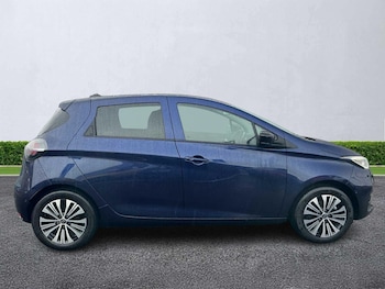Used Renault Zoe 2023 for sale - 76329983: Photo 3