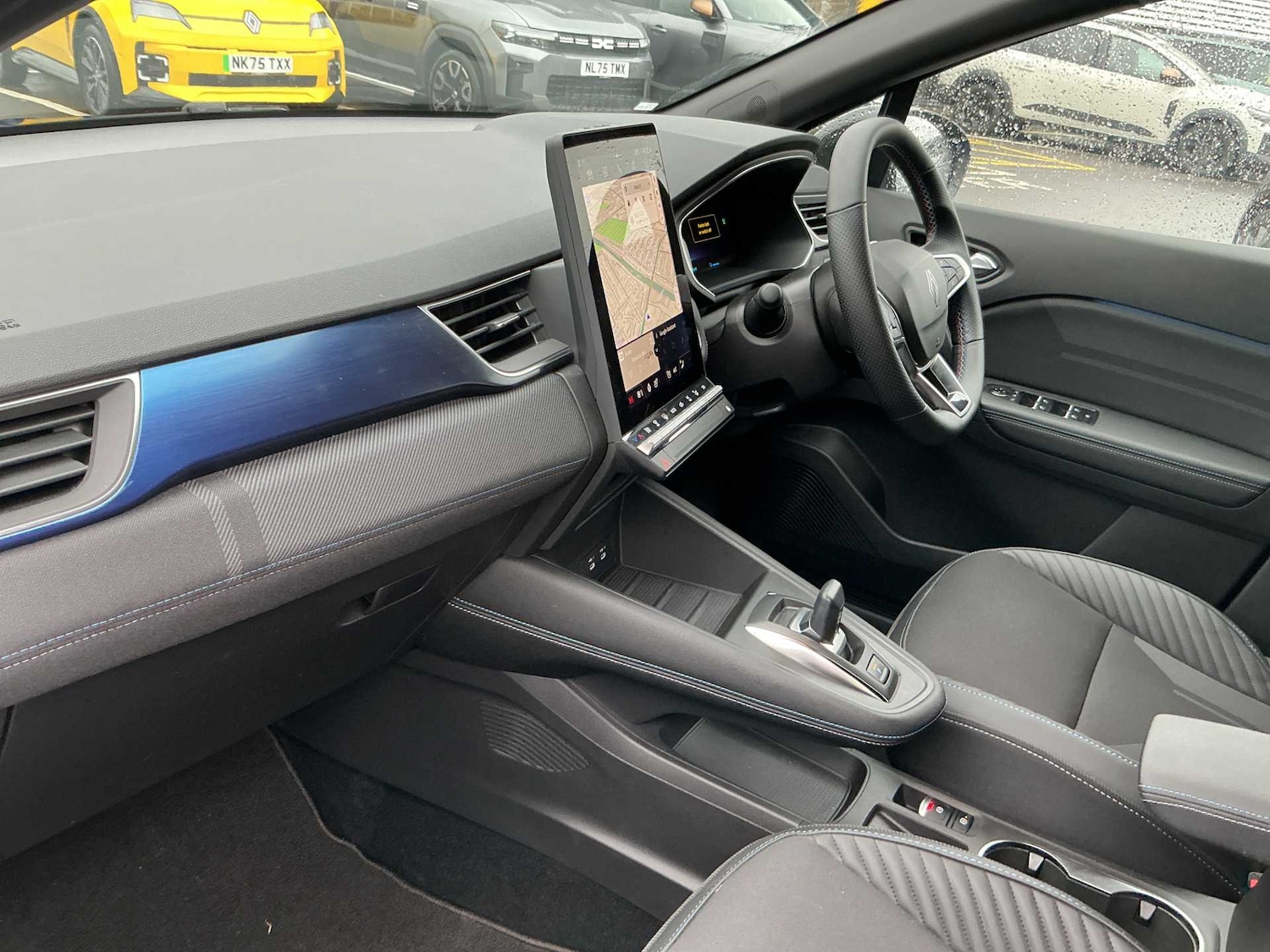 Used Renault Captur 2025 for sale - 77487563: Photo 7