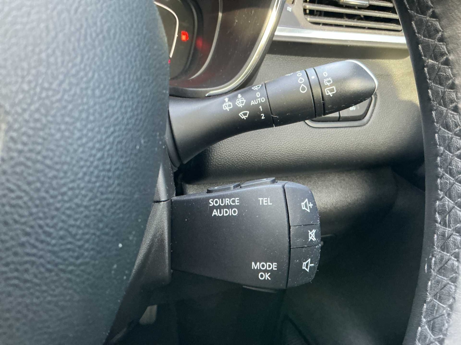 Used Renault Kadjar 2017 for sale - 76382637: Photo 26