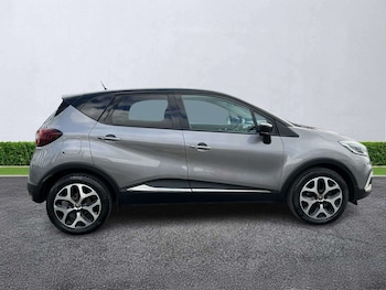Used Renault Captur 2019 for sale - 78640680: Photo