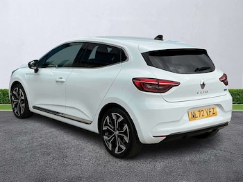 Used Renault Clio 2022 for sale - 79463261: Photo