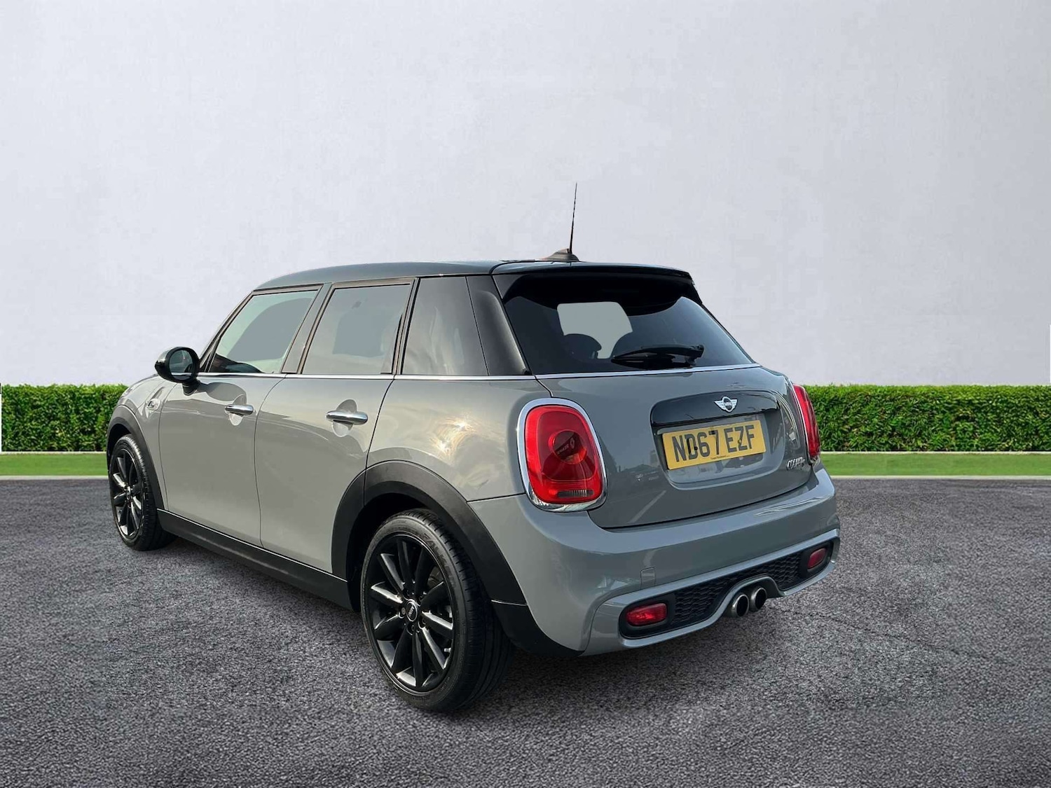 Used MINI Hatch 2017 for sale - 78193048: Photo 2