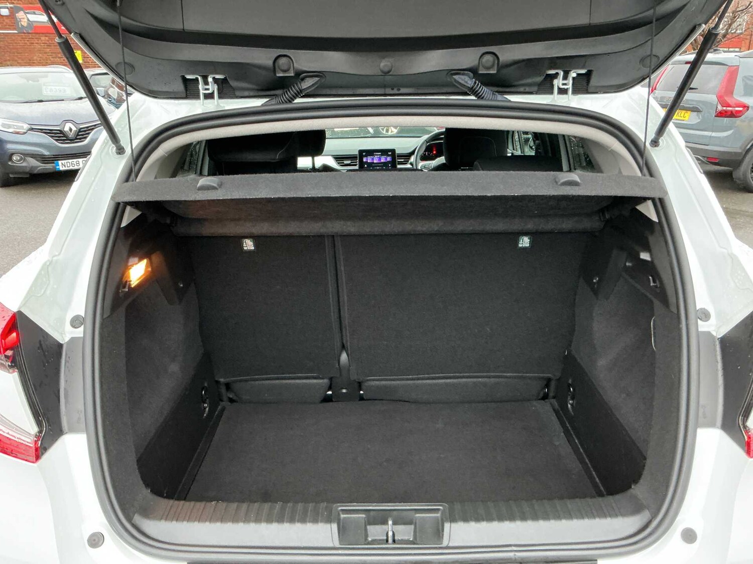 Used Renault Captur 2022 for sale - 76877959: Photo 16