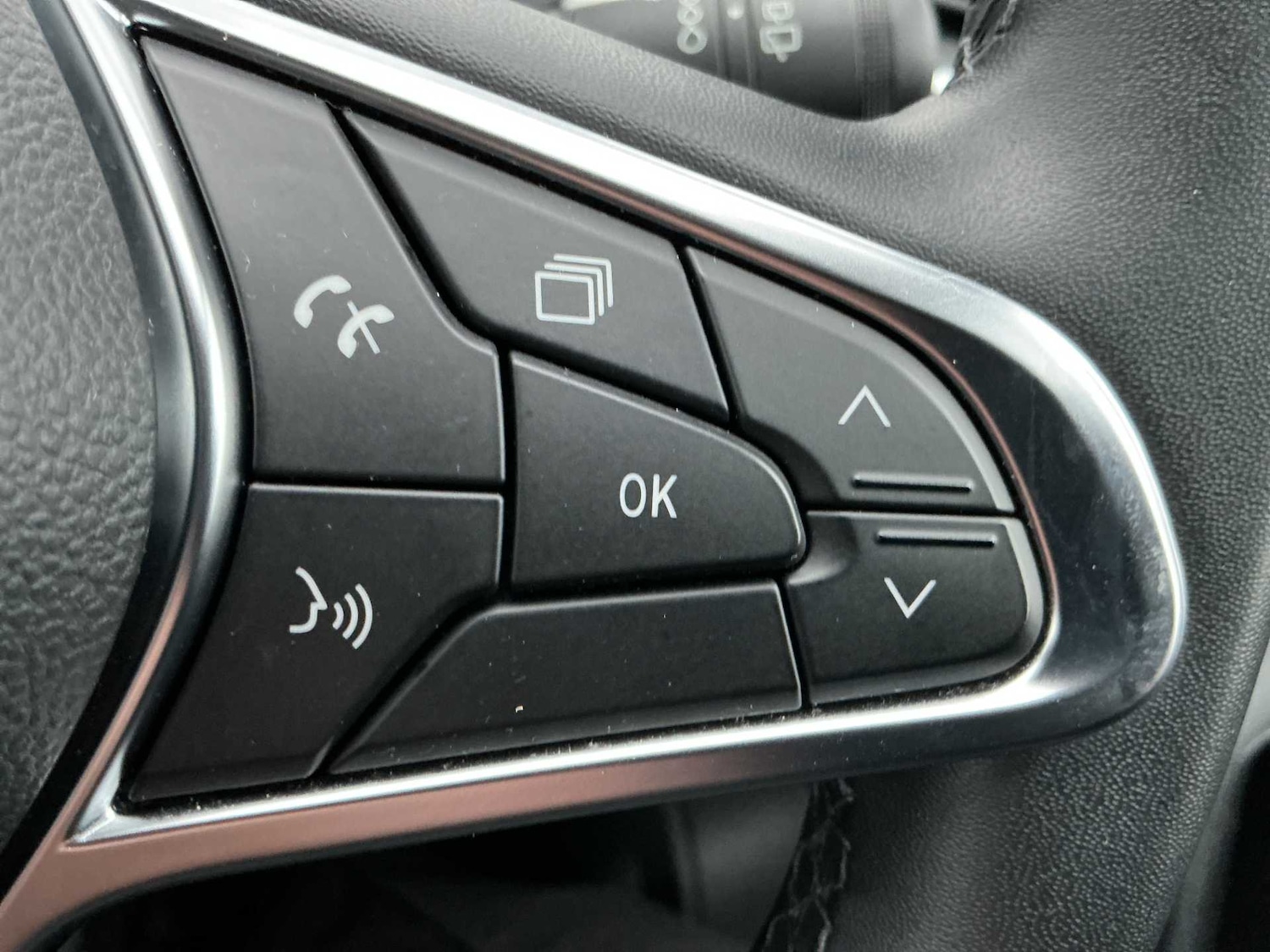 Used Renault Captur 2022 for sale - 76877959: Photo 23