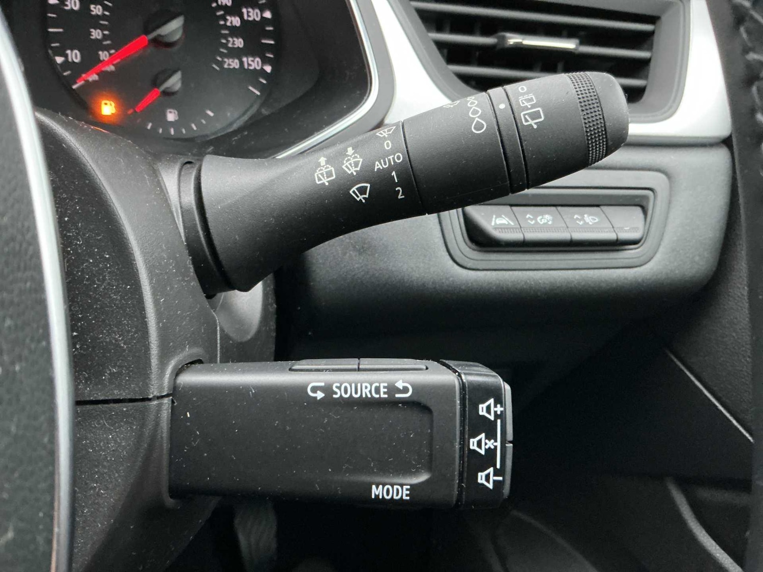 Used Renault Captur 2022 for sale - 76877959: Photo 26