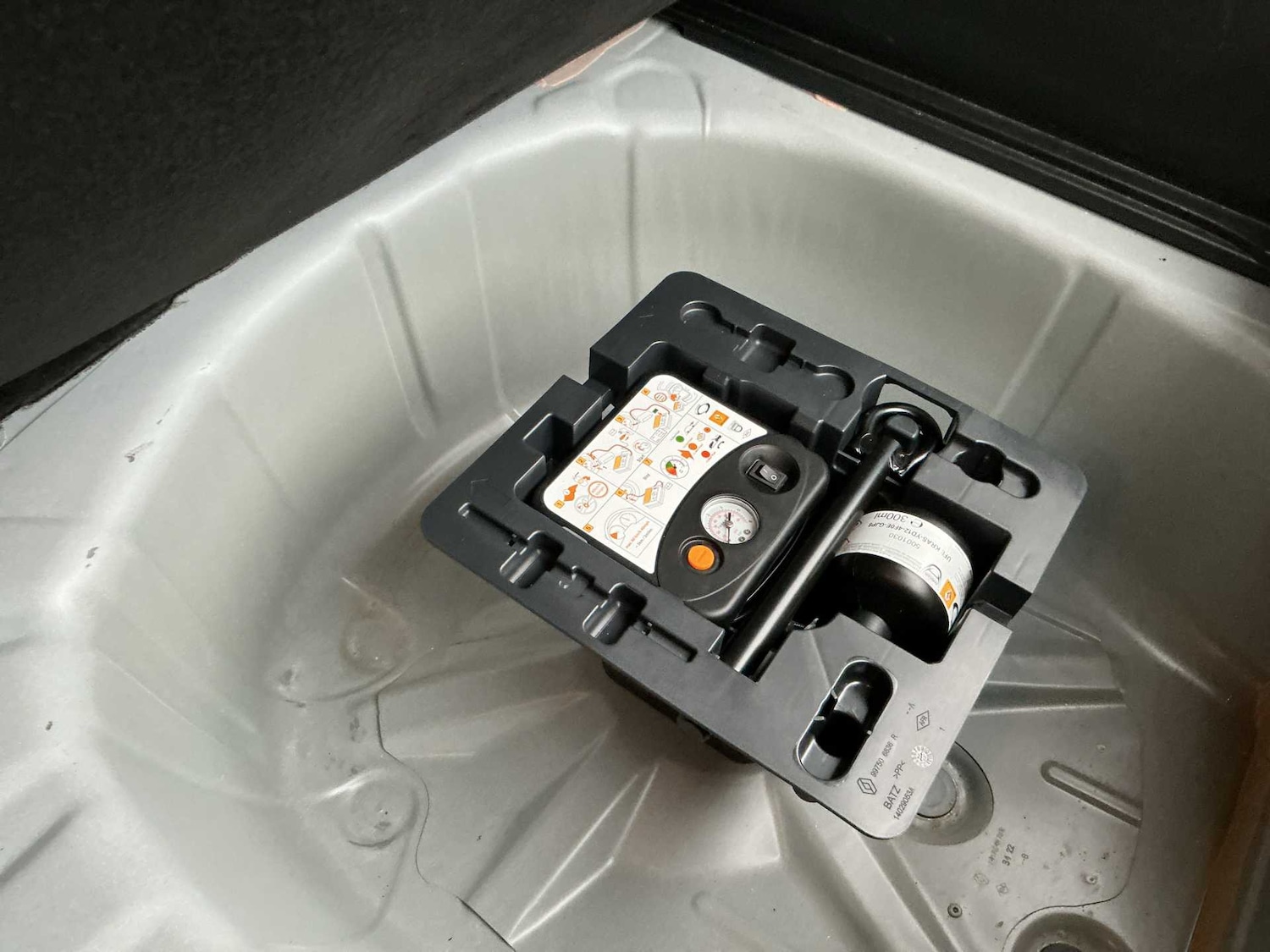 Used Renault Captur 2022 for sale - 76877959: Photo 34