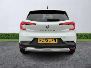Used Renault Captur 2022 for sale - 76877959: Photo