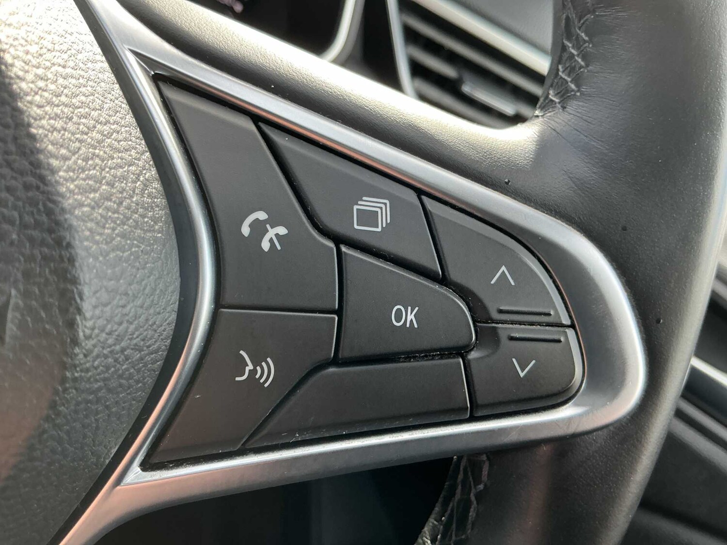 Used Renault Clio 2019 for sale - 78194020: Photo 23