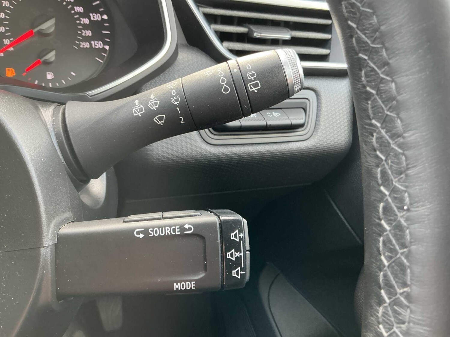 Used Renault Clio 2019 for sale - 78194020: Photo 26