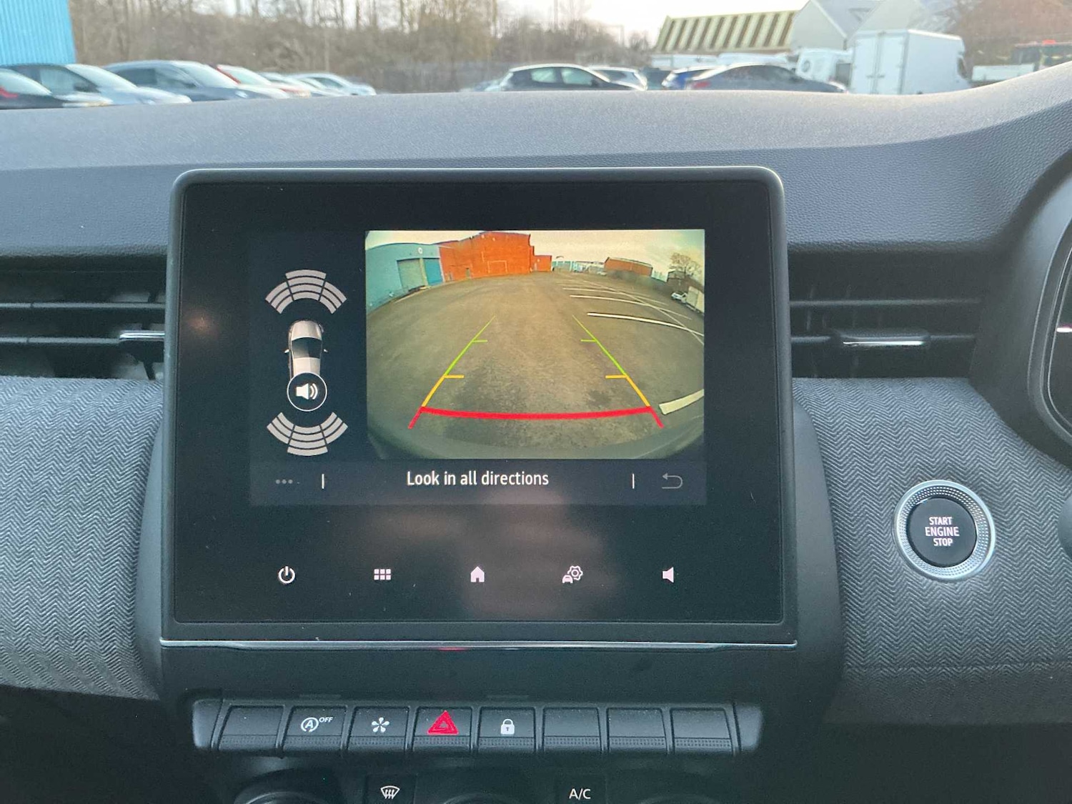 Used Renault Clio 2024 for sale - 77008320: Photo 21