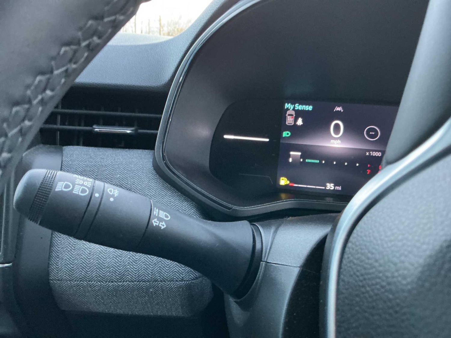 Used Renault Clio 2024 for sale - 77008320: Photo 25