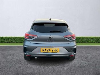 Used Renault Clio 2024 for sale - 77008320: Photo