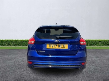 Used Ford Focus 2017 for sale - 78782604: Photo