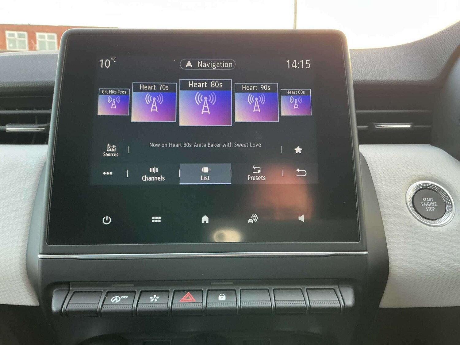 Used Renault Clio 2023 for sale - 77487677: Photo 10