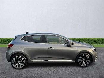 Used Renault Clio 2023 for sale - 77487677: Photo