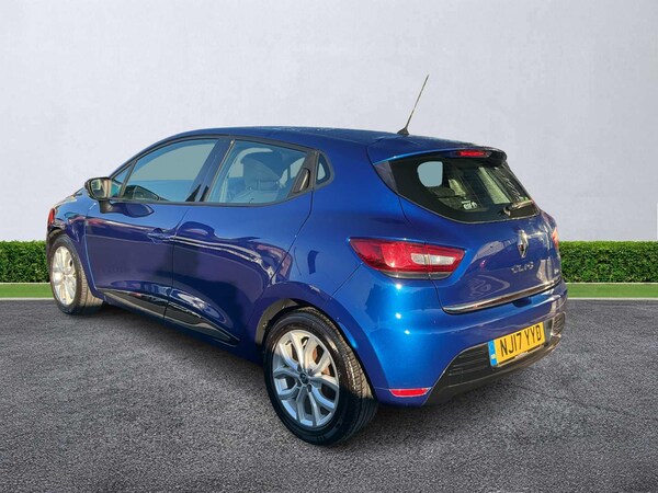 Used Renault Clio 2017 for sale - 76101425: Photo 2