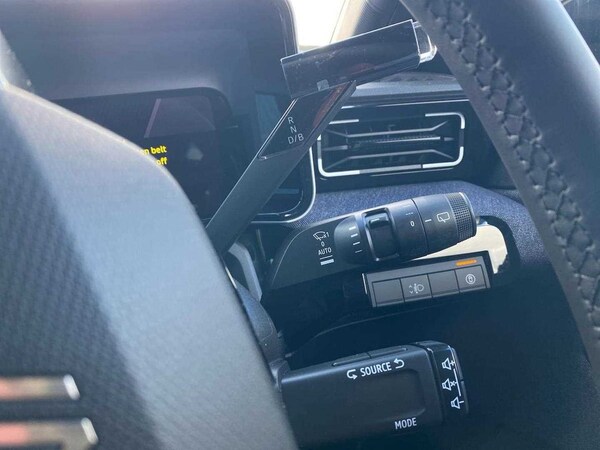 Used Renault 5 E-Tech electric 2025 for sale - 75435929: Photo 28