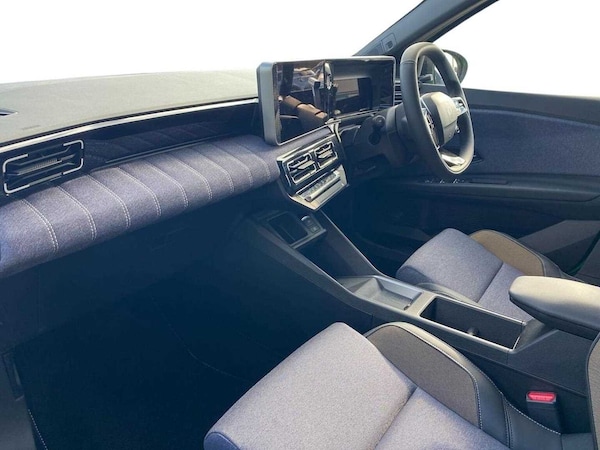 Used Renault 5 E-Tech electric 2025 for sale - 75435929: Photo 7
