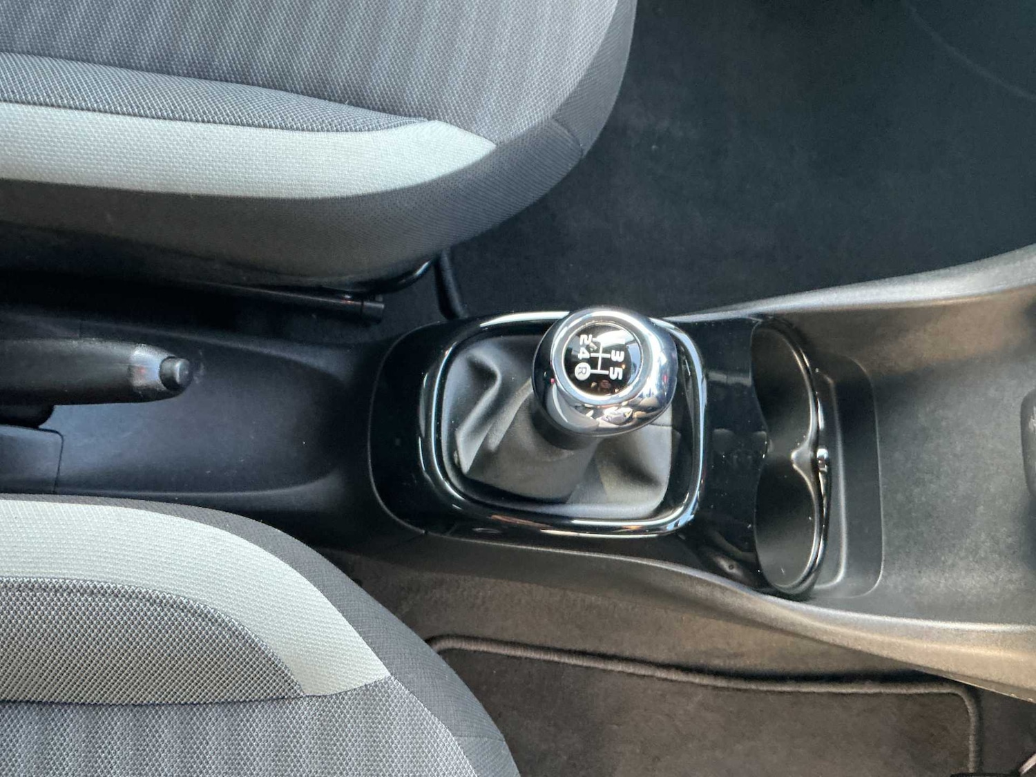 Used Toyota AYGO 2019 for sale - 76860078: Photo 12