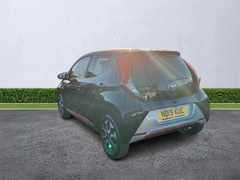 Used Toyota AYGO 2019 for sale - 76860078: Photo