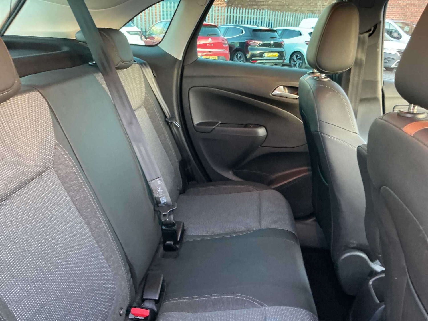 Used Vauxhall Crossland 2021 for sale - 77094672: Photo 16