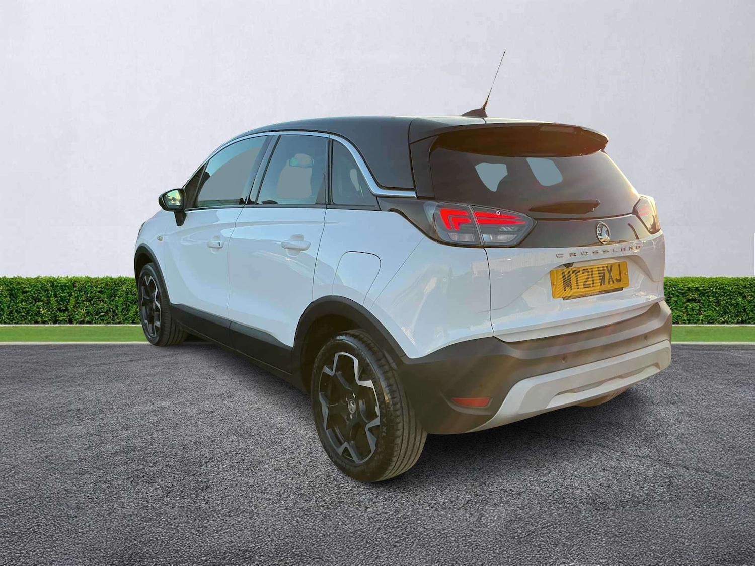 Used Vauxhall Crossland 2021 for sale - 77094672: Photo 3