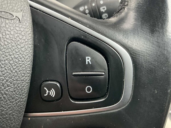 Used Renault Captur 2019 for sale - 76293133: Photo 23