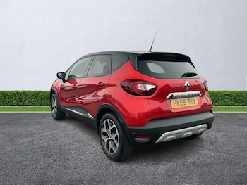 Used Renault Captur 2019 for sale - 76293133: Photo