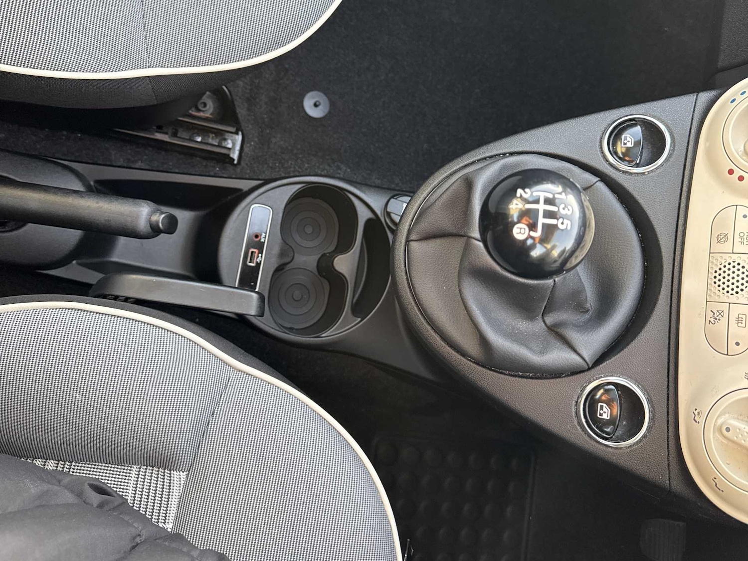 Used Fiat 500 2018 for sale - 76706492: Photo 12