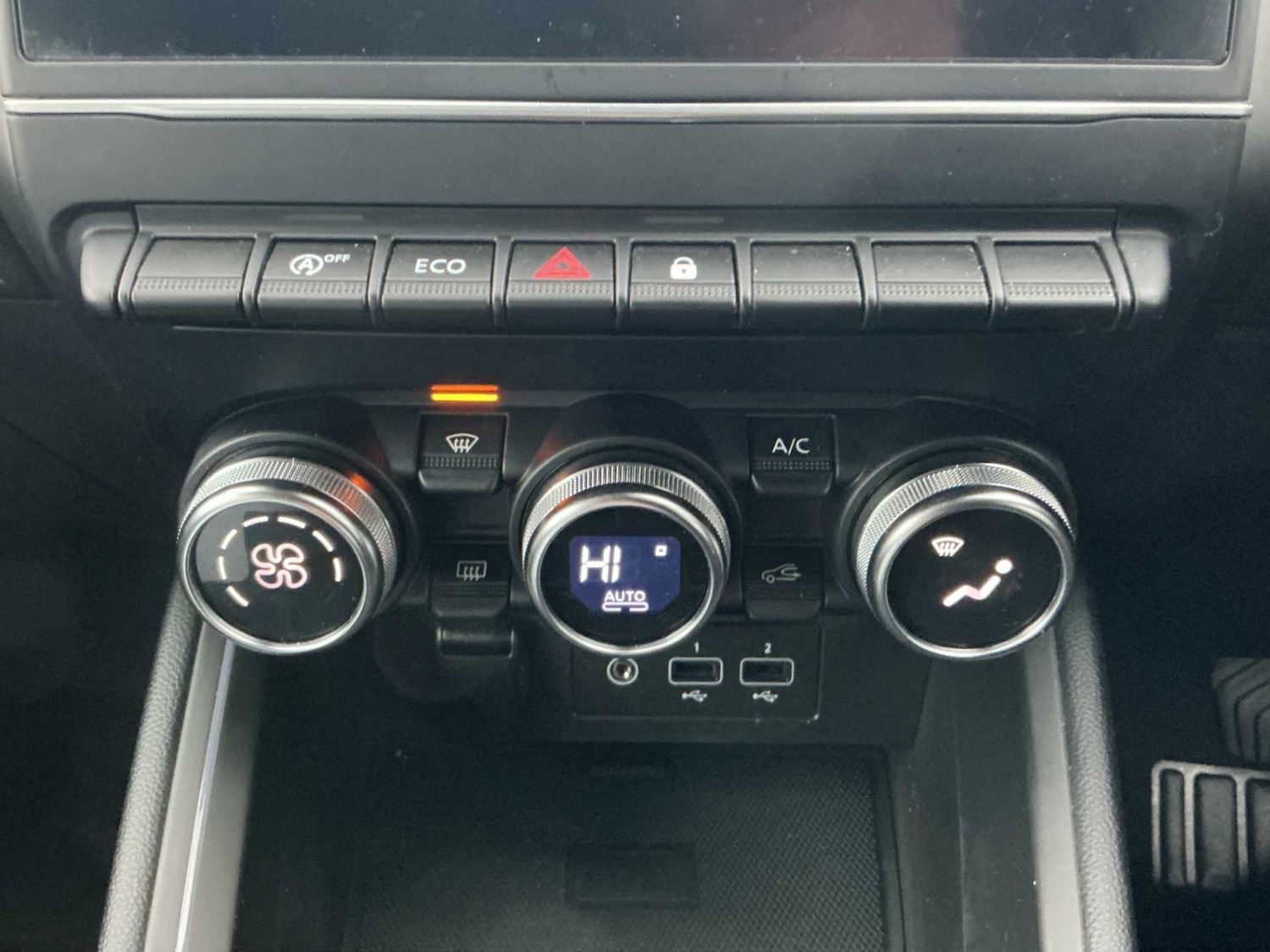 Used Renault Clio 2022 for sale - 76324627: Photo 11