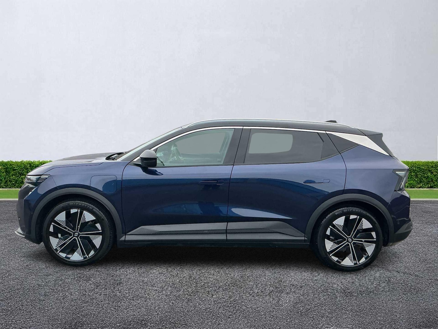 Used Renault Scenic E-Tech 2024 for sale - 77034593: Photo 18