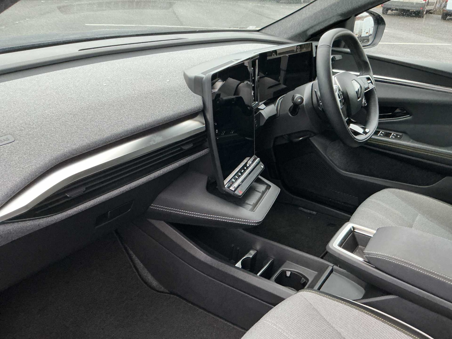 Used Renault Scenic E-Tech 2024 for sale - 77034593: Photo 7