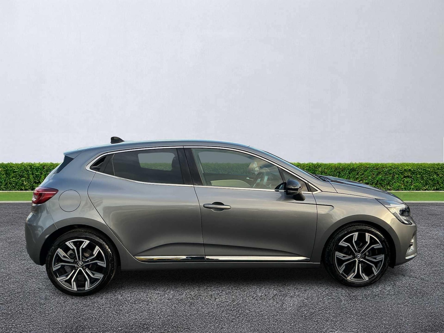 Used Renault Clio 2023 for sale - 76911269: Photo 3