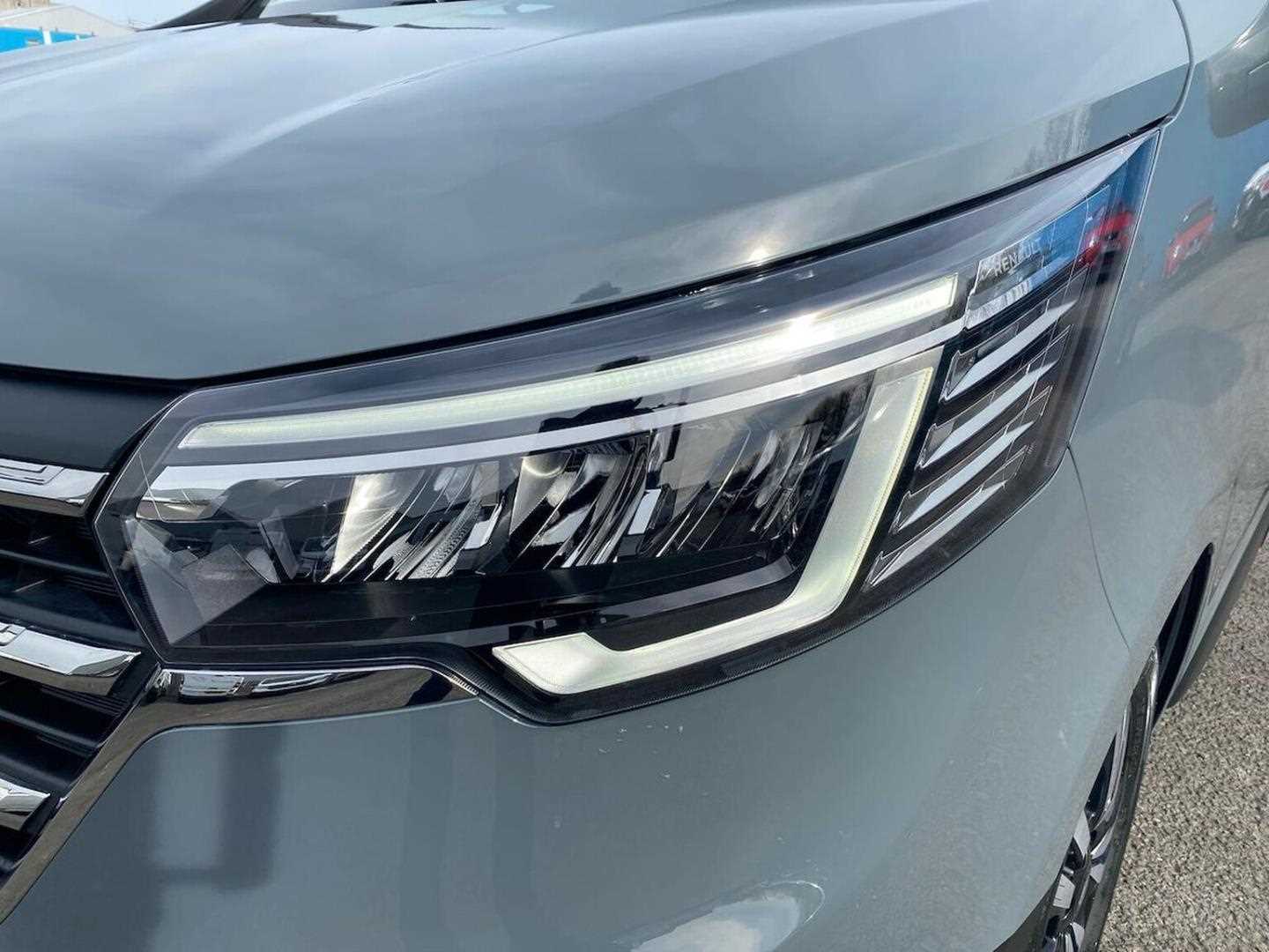 Used Renault Trafic 2025 for sale - 77488366: Photo 32