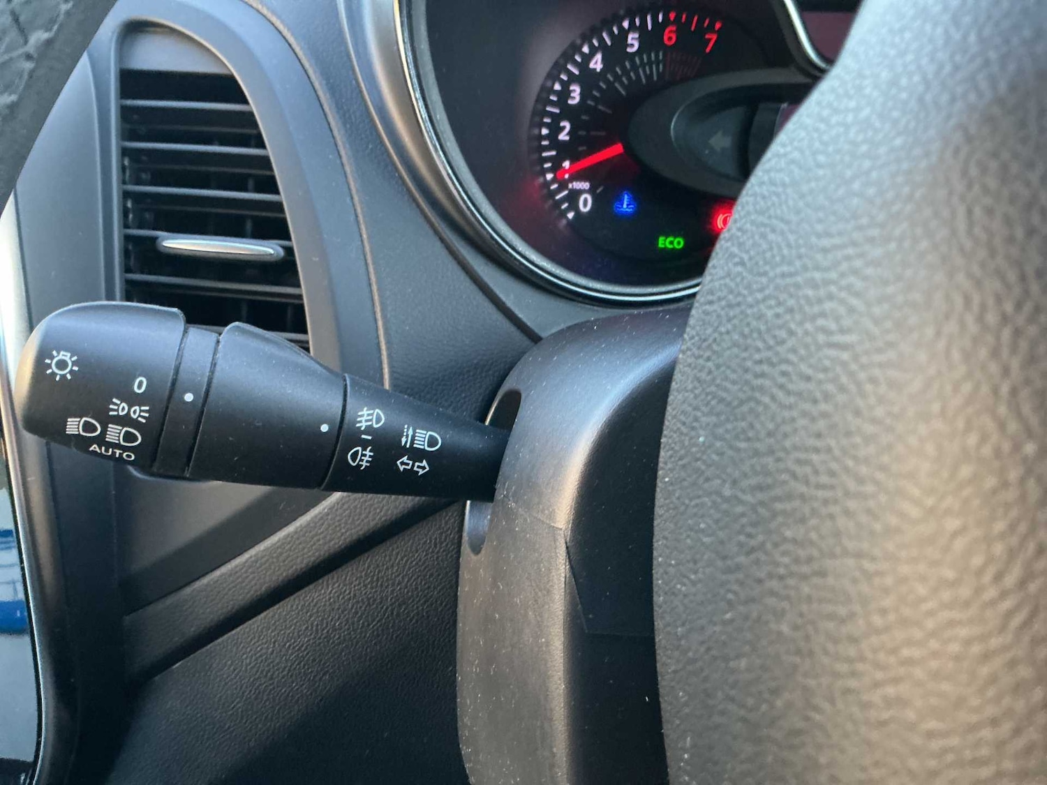 Used Renault Captur 2019 for sale - 77085528: Photo 25