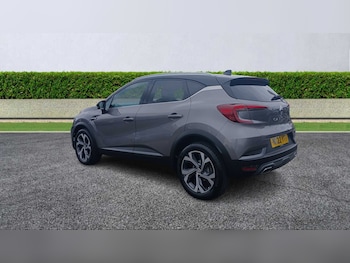 Used Renault Captur 2022 for sale - 75435819: Photo