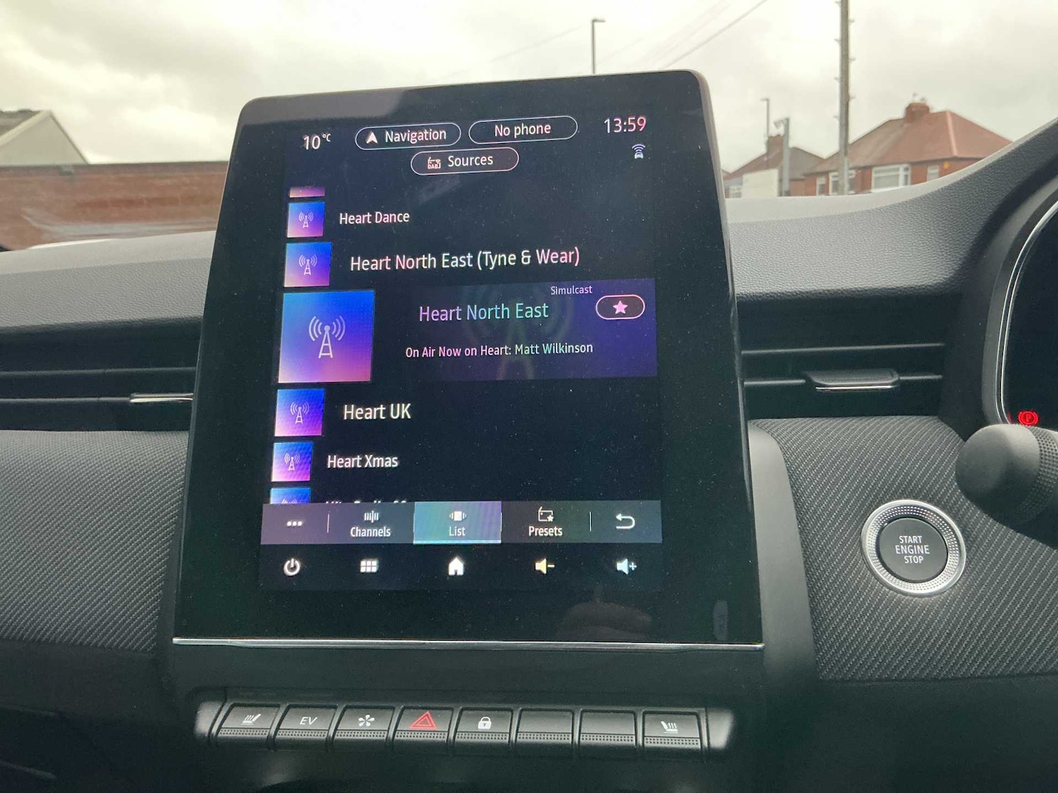 Used Renault Clio 2024 for sale - 76543036: Photo 10