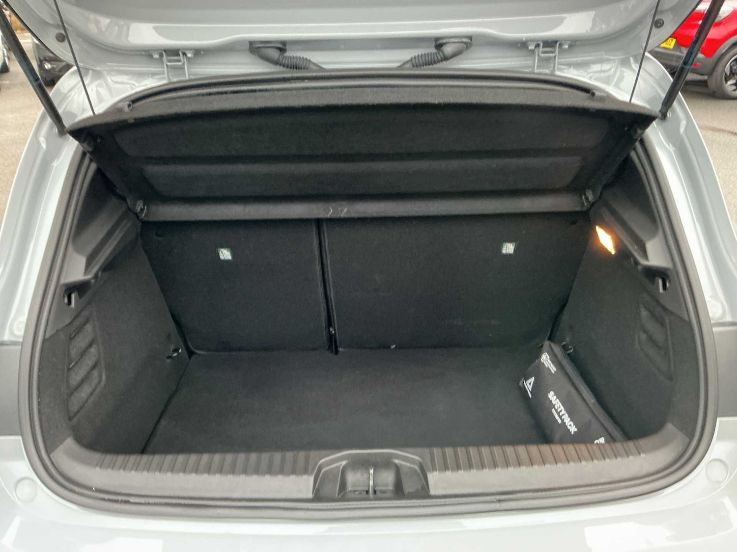 Used Renault Clio 2024 for sale - 76543036: Photo 16