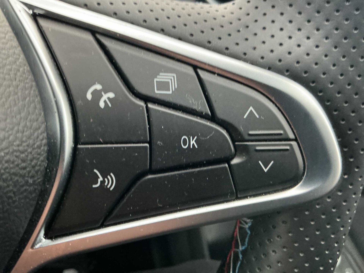 Used Renault Clio 2024 for sale - 76543036: Photo 23