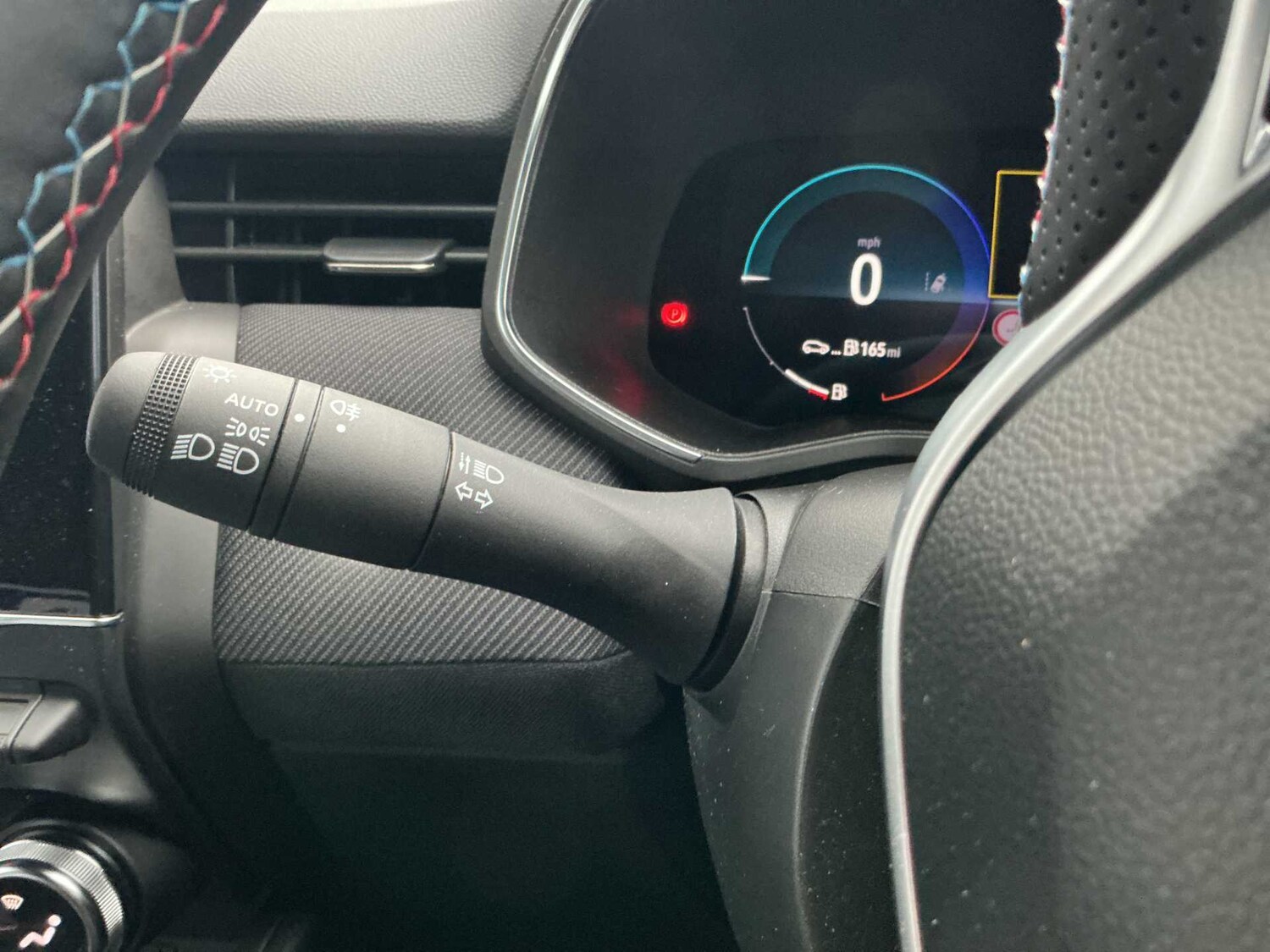 Used Renault Clio 2024 for sale - 76543036: Photo 25