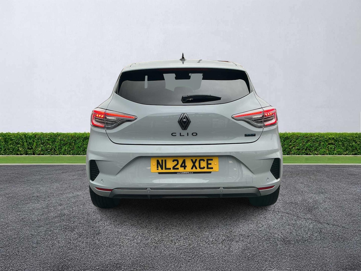 Used Renault Clio 2024 for sale - 76543036: Photo 4