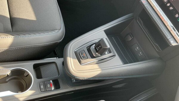 Used Renault Captur 2025 for sale - 75575589: Photo 12