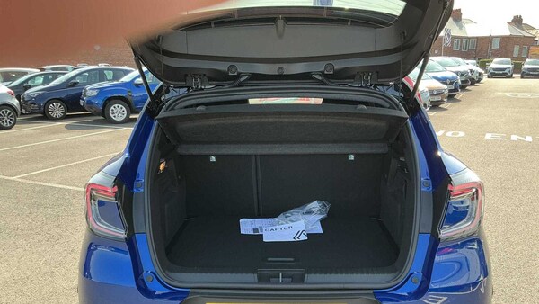 Used Renault Captur 2025 for sale - 75575589: Photo 16