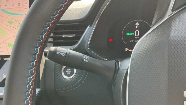 Used Renault Captur 2025 for sale - 75575589: Photo 25