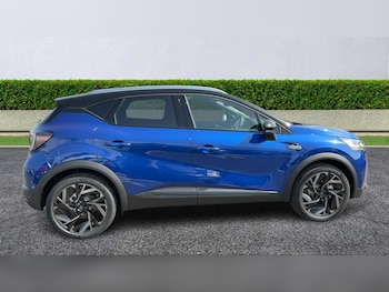 Used Renault Captur 2025 for sale - 75575589: Photo