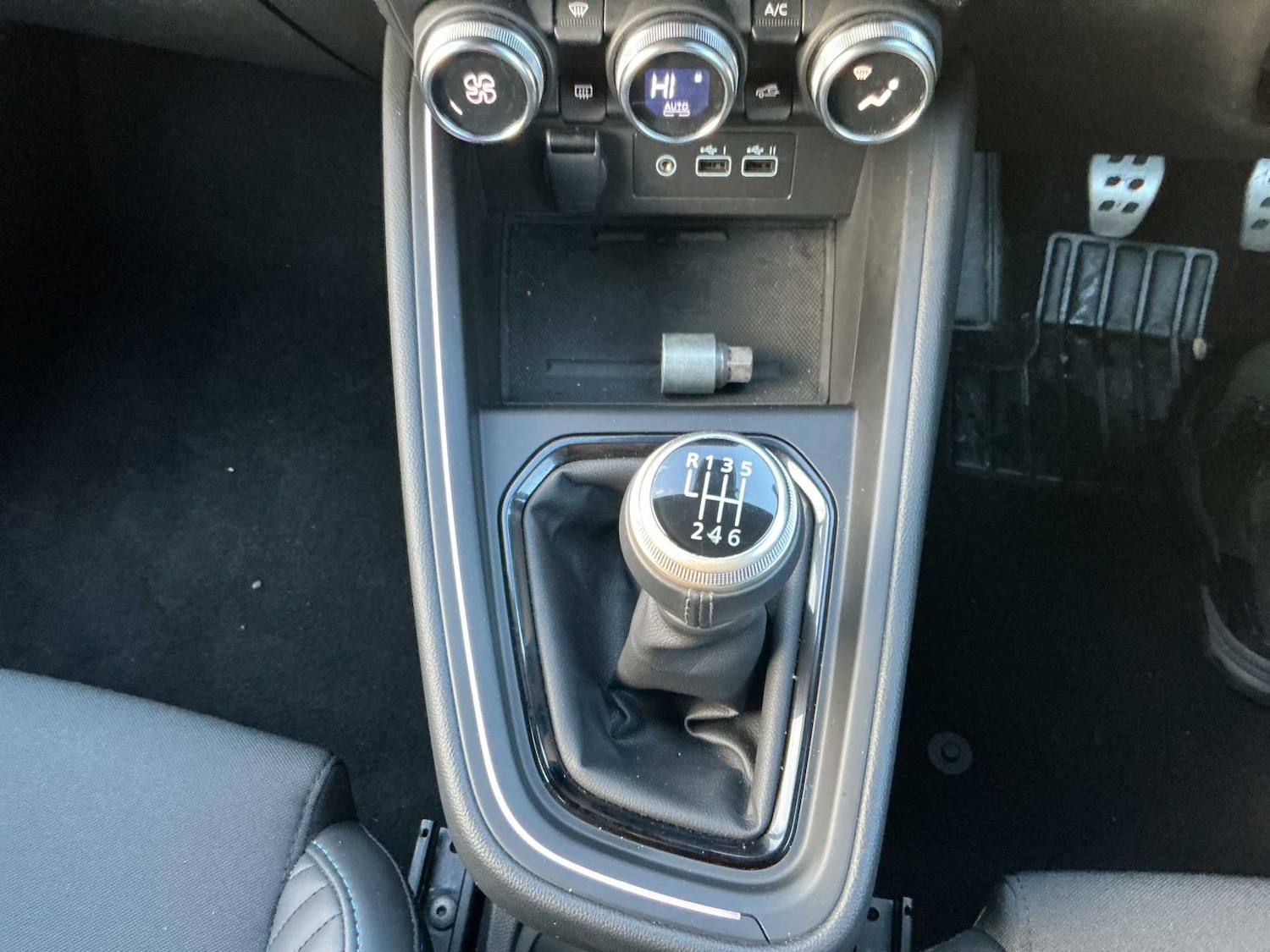 Used Renault Clio 2025 for sale - 77008362: Photo 12