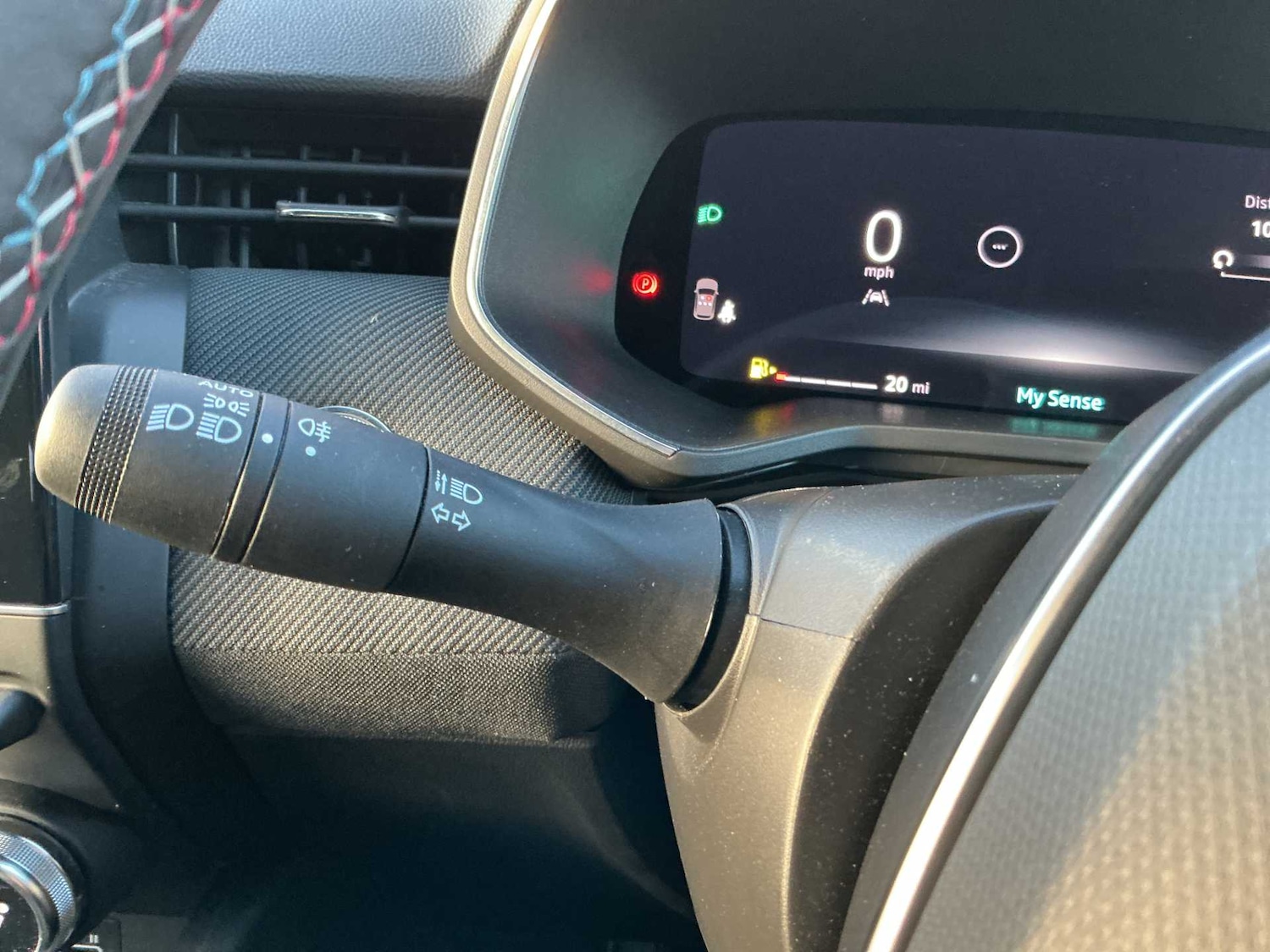 Used Renault Clio 2025 for sale - 77008362: Photo 25