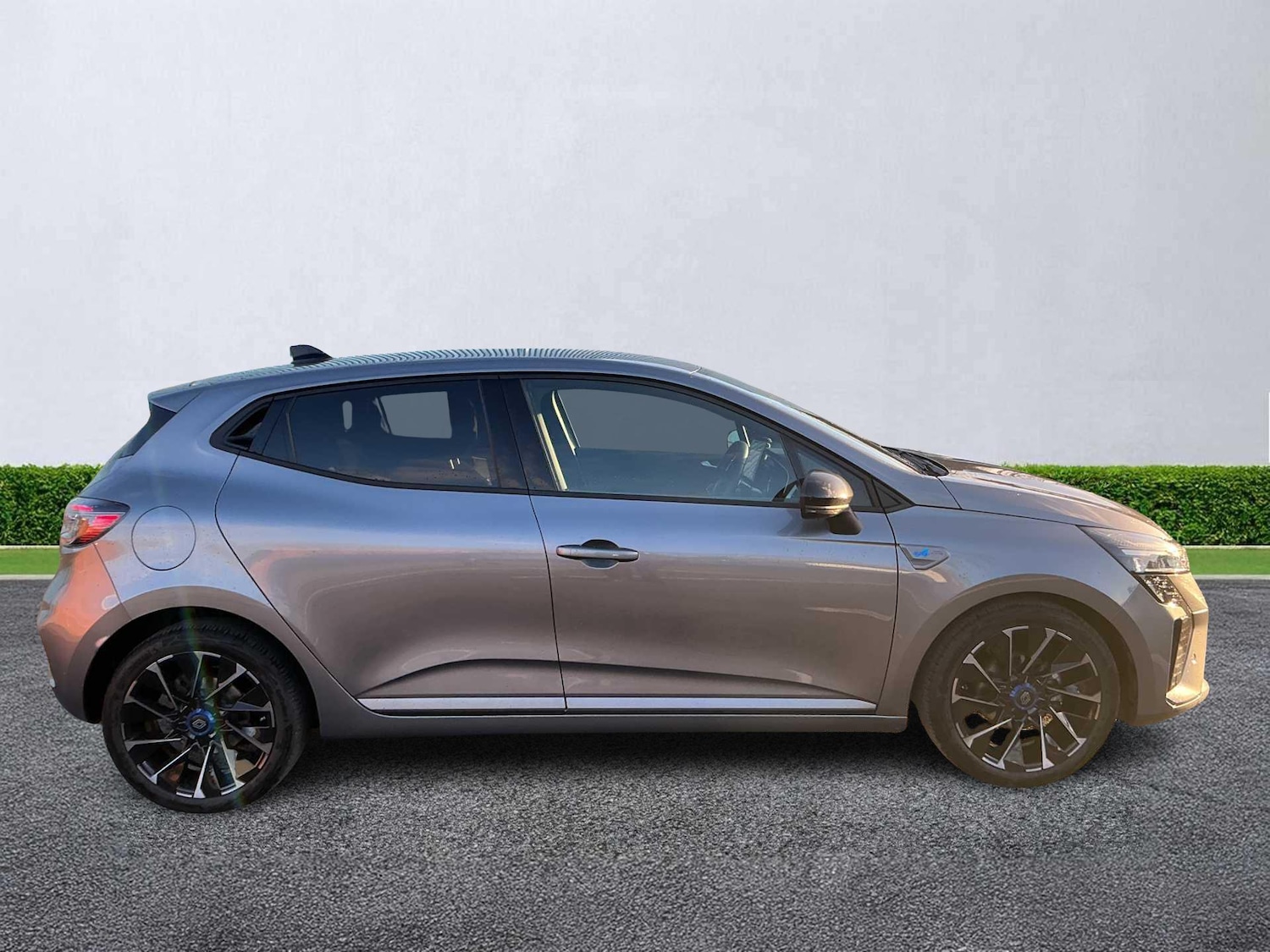 Used Renault Clio 2025 for sale - 77008362: Photo 3