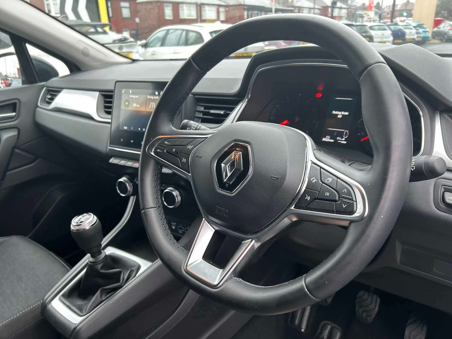 Used Renault Captur 2022 for sale - 77019481: Photo 15