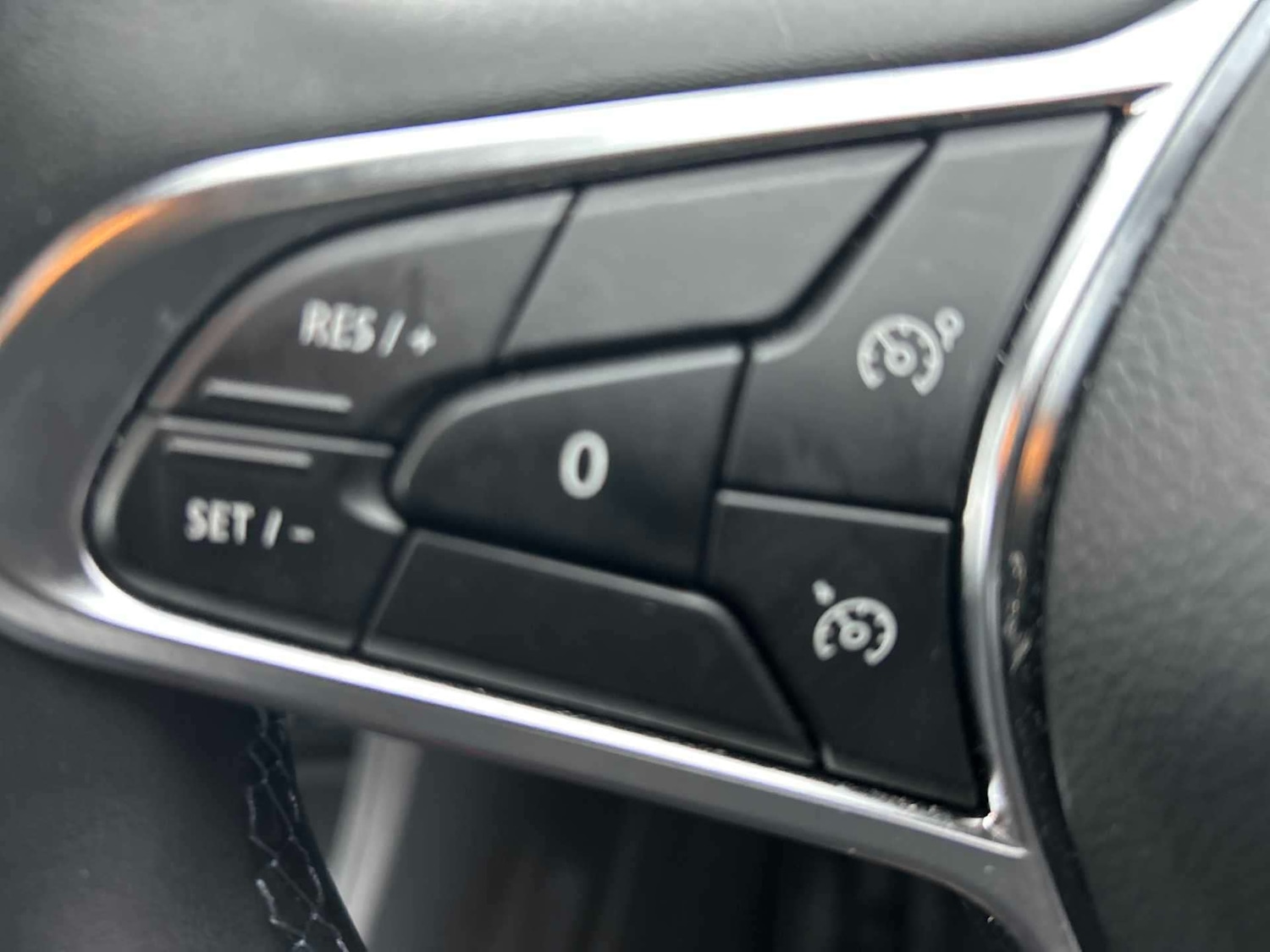 Used Renault Captur 2022 for sale - 77019481: Photo 24